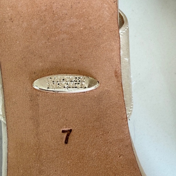 Badgley Mischka Libby Crystal Embellished Evening Shoe in Cream Satin - Picture 11 of 11